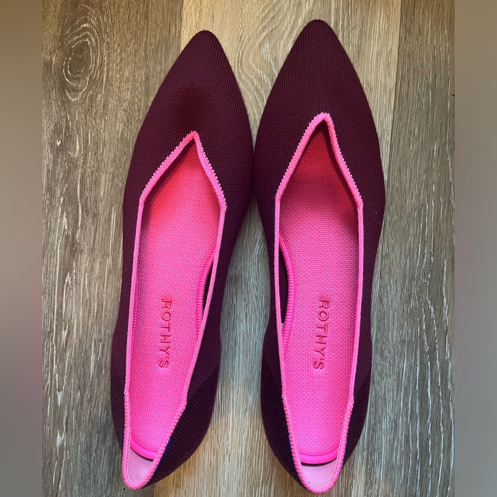 New Rothy’s Point Flat in Merino Wool Currant